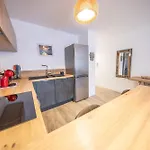 Bright 2 Bedroom I Cozy I Ideal For Family And Business Apartamento Houdemont