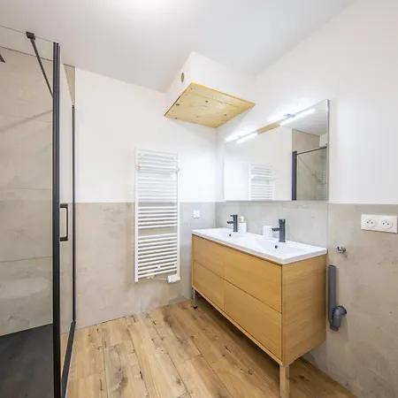 Le White - Espace Confort & Modernite - Clim Parking Et Wifi - Elite Premium Properties Services Houdemont