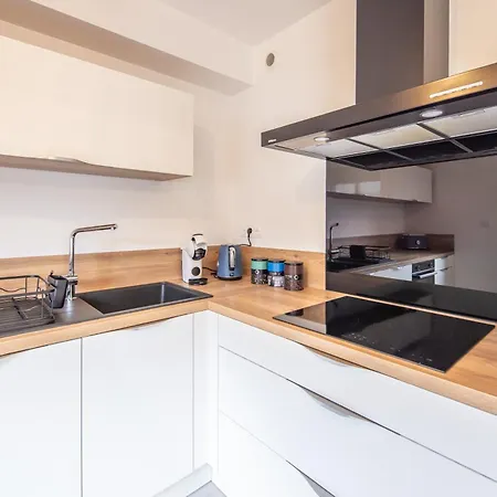 Appartement Le White - Espace Confort & Modernite - Clim Parking Et Wifi - Elite Premium Properties Services