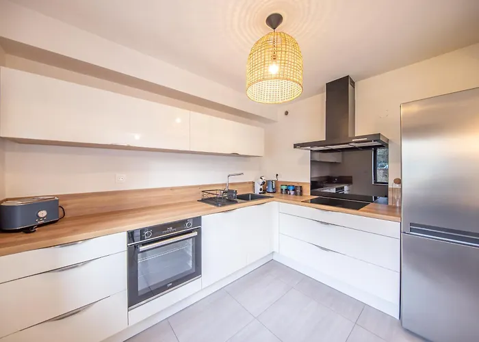 Bright 2 Bedroom I Cozy I Ideal For Family And Business Houdemont